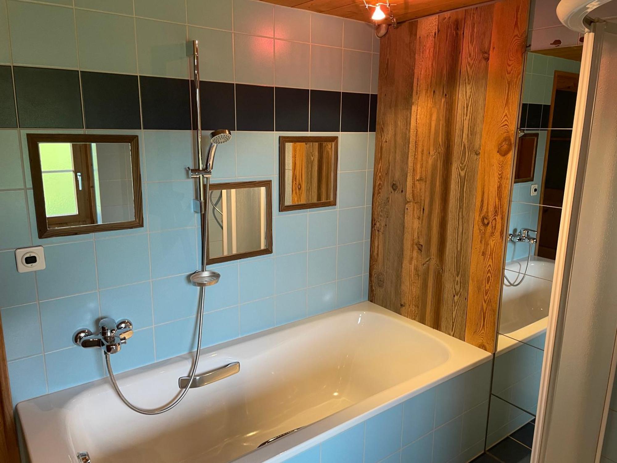 Edelweiss 4 Zi Ferienwohnung In Landhaus Фрутиген Экстерьер фото
